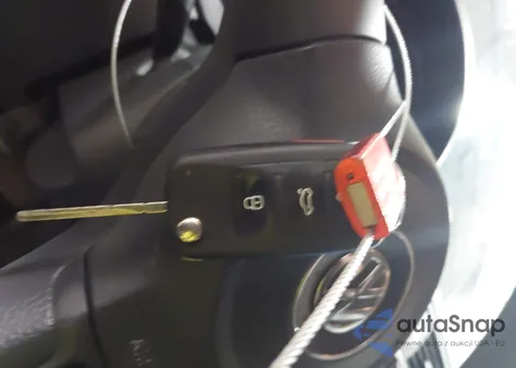 2014 Volkswagen Jetta 1.8T Se z USA, uszkodzony, nr VIN 3VWD17AJ7EM409189